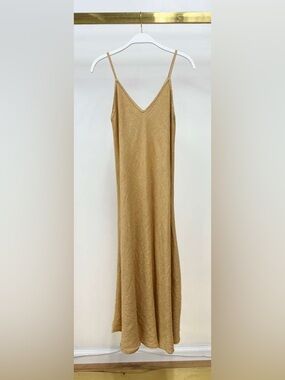(23.2237-CAR) ITALIAN LINEN MAXI V-NECK DRESS